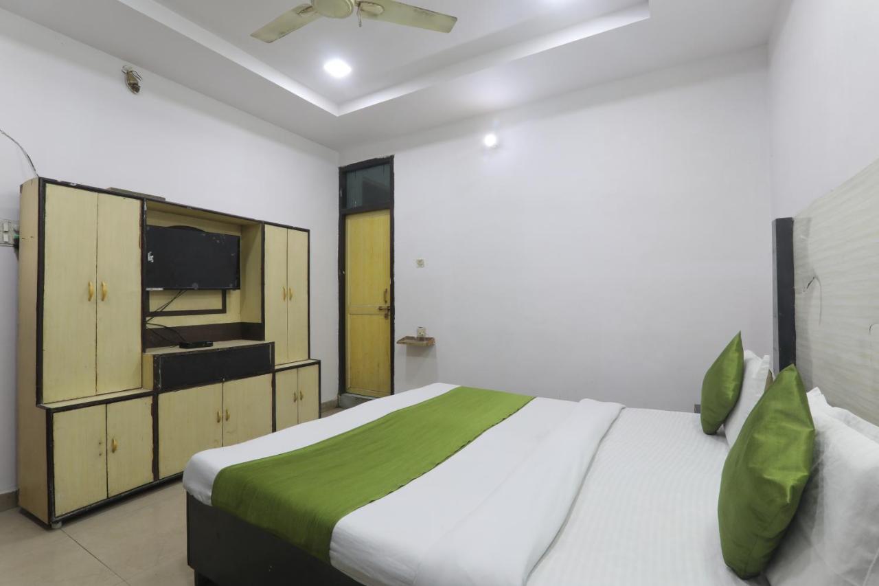 Hotel Dayal Lucknow Luaran gambar